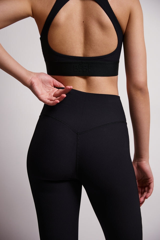 rebraste-helanke-crne-zenske