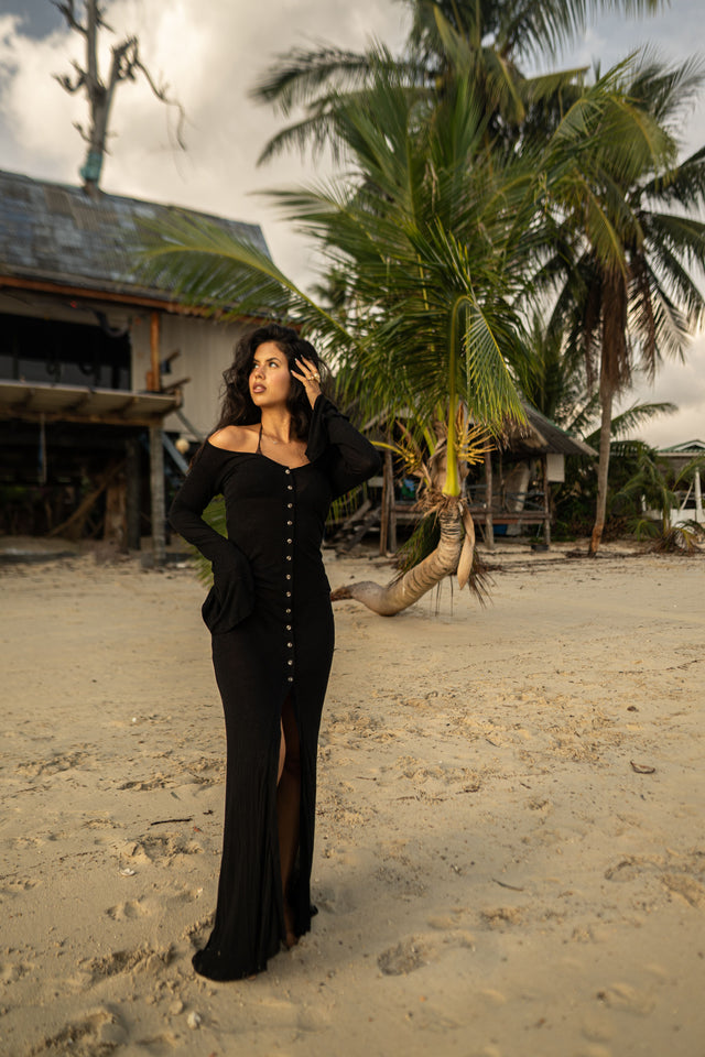 duga-haljina-za-plazu-crna