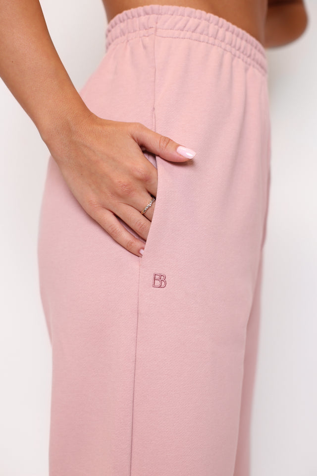 donji-deo-trenerke-zenski-pink