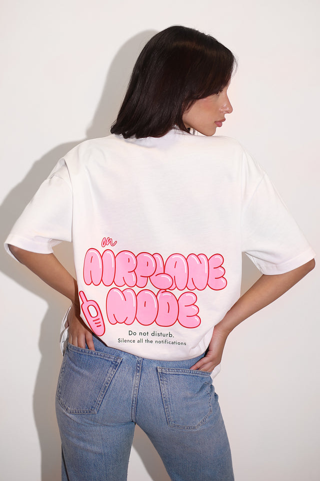 bela-pamucna-majica-rozi-print