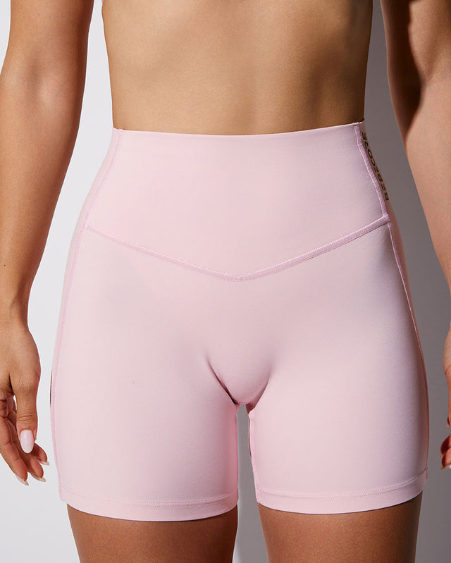 zenski-sorts-za-trening