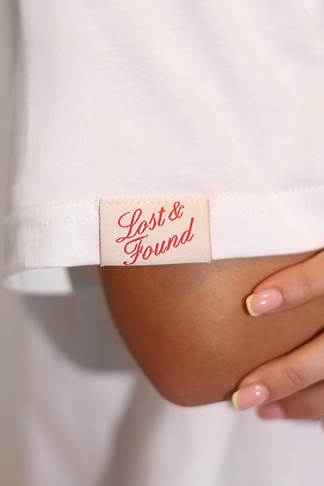 bela-pamucna-majica-oversized